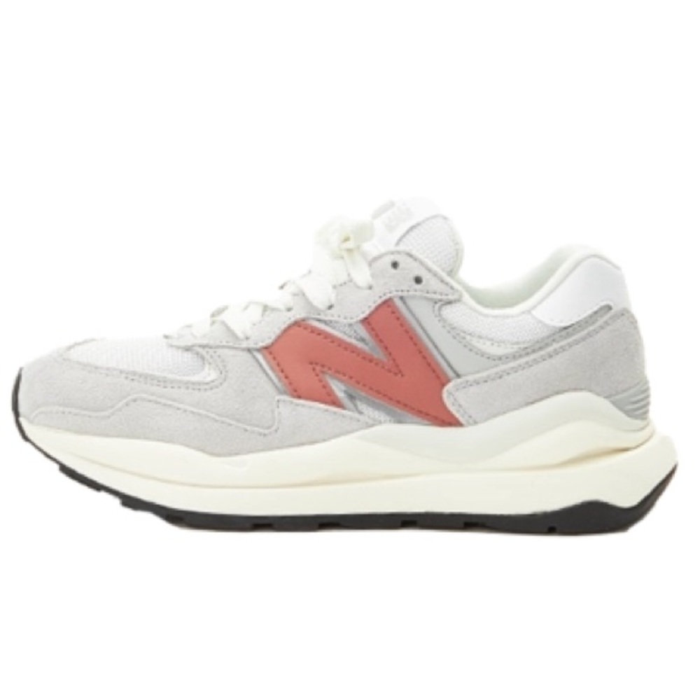 New Balance 57/40 Women's sneakers